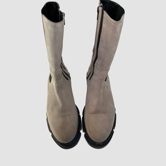 Free People Brooks Chelsea Boot Taupe Suede Lug Sole Mid Calf 39.5 / 9 - Picture 4 of 13